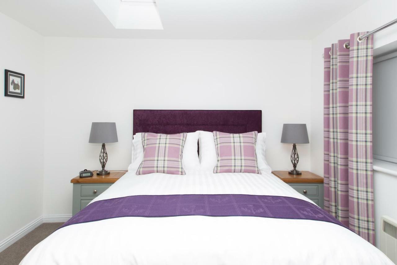 Bed and Breakfast The Chimneys Perth Esterno foto